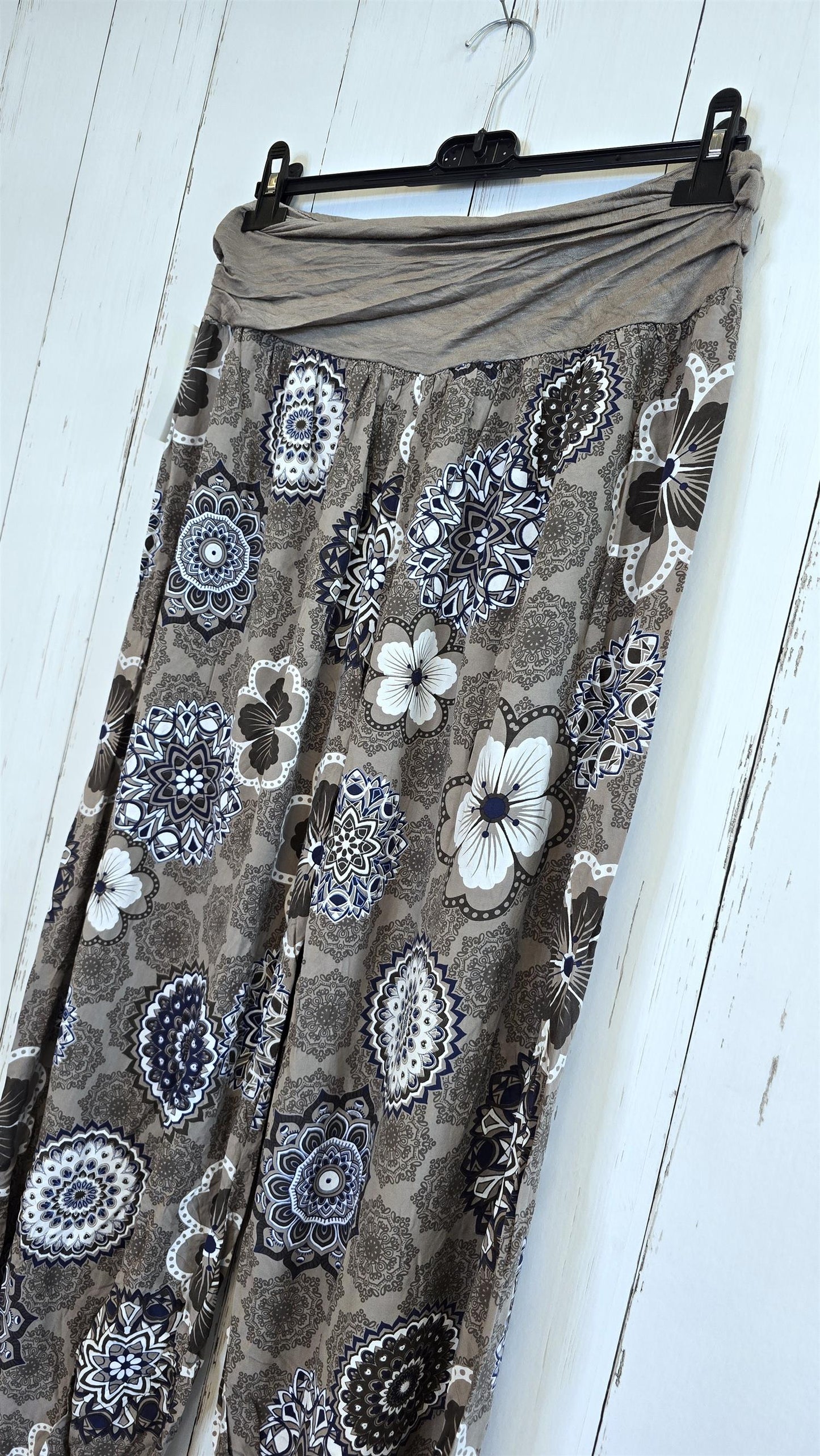 Henriette bukse med print taupe