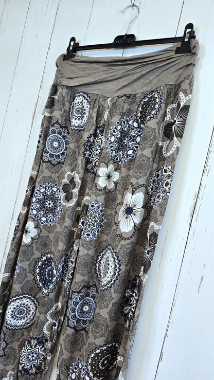 Henriette bukse med print taupe