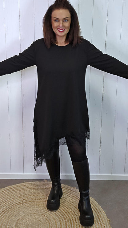 Amira asymmetrisk blondekjole