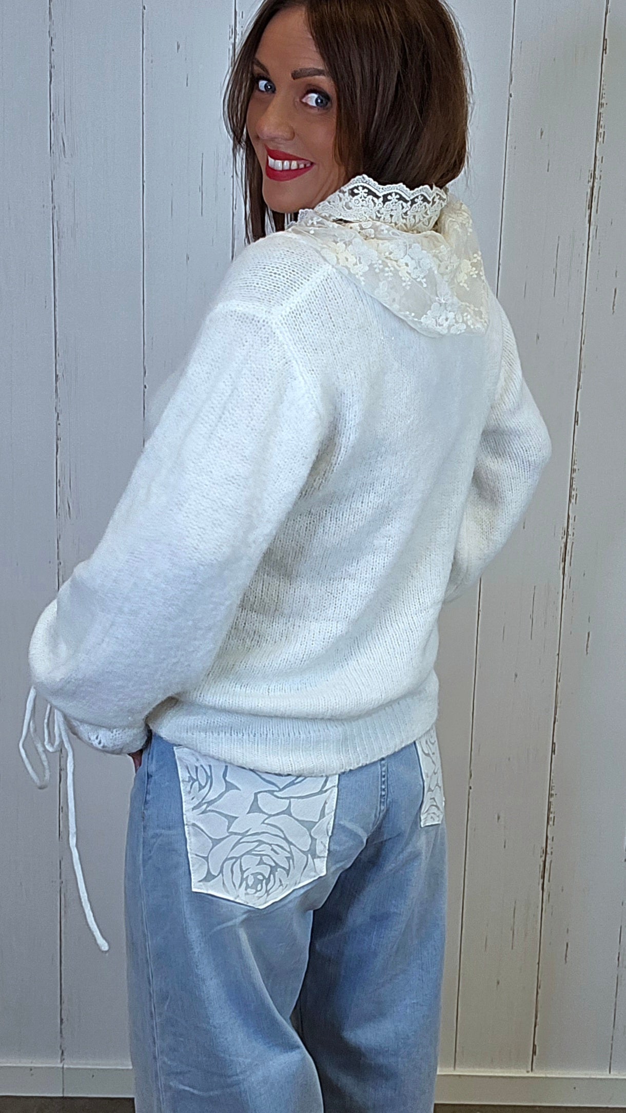 Rachel hette genser med blonder