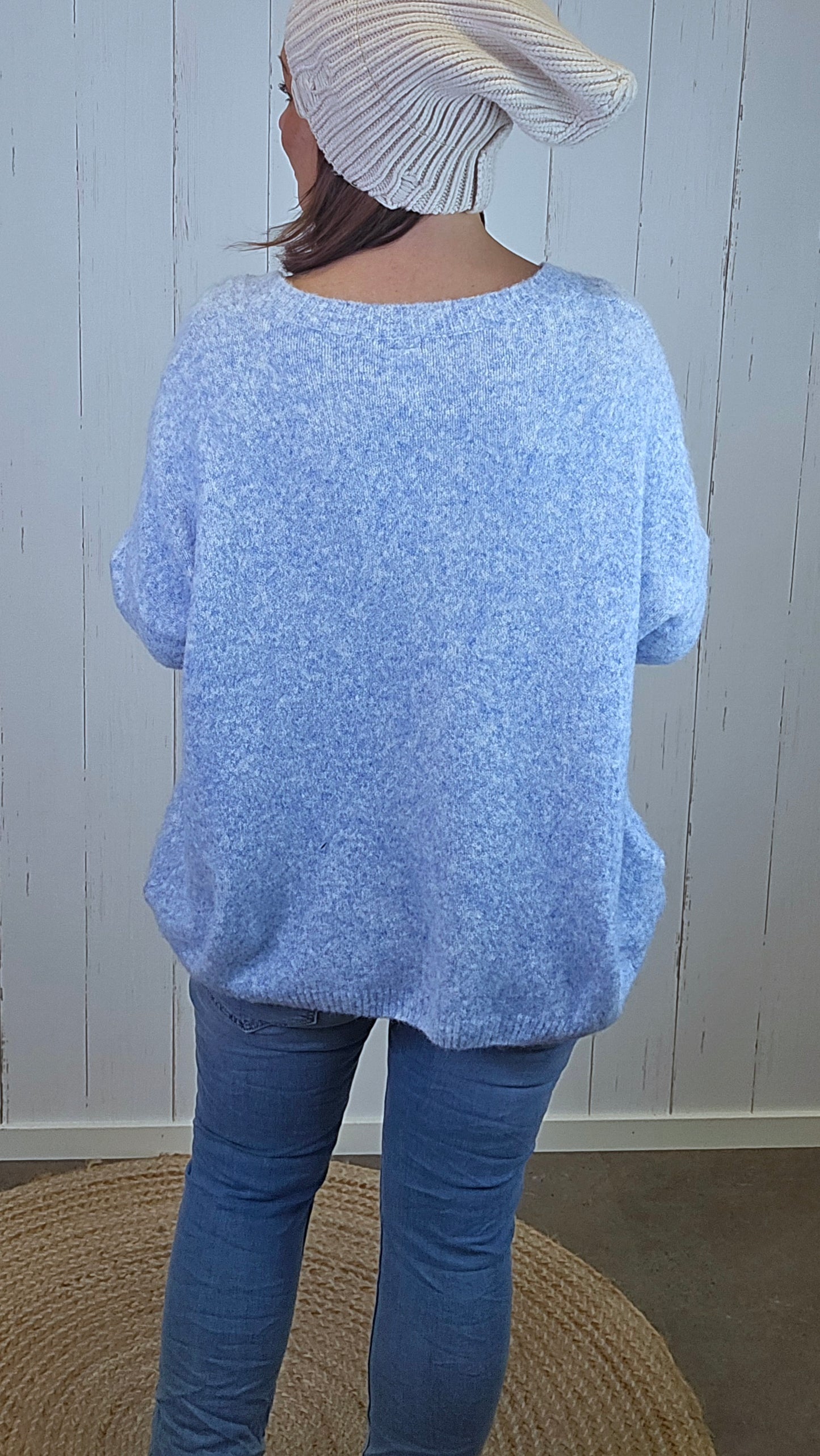 Ella Myk Strikket V-hals Genser Blå