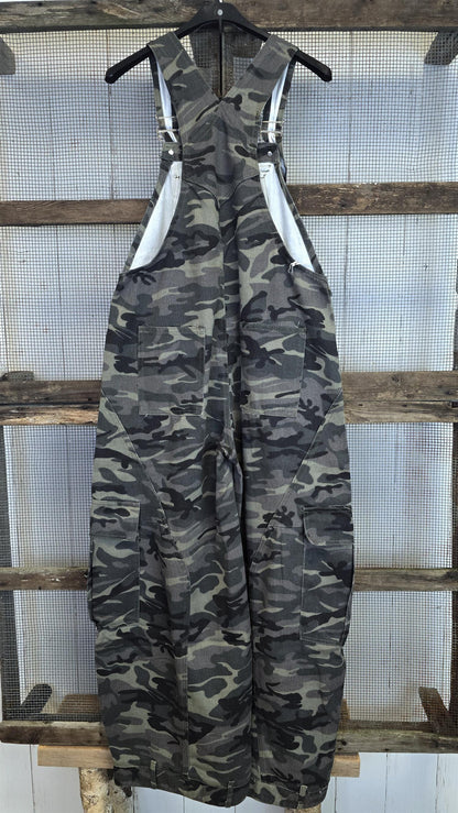Vega camo snekkerbukse med barrelfasong