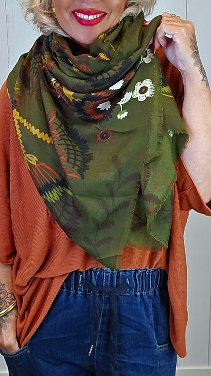 Hellen skjerf oliven