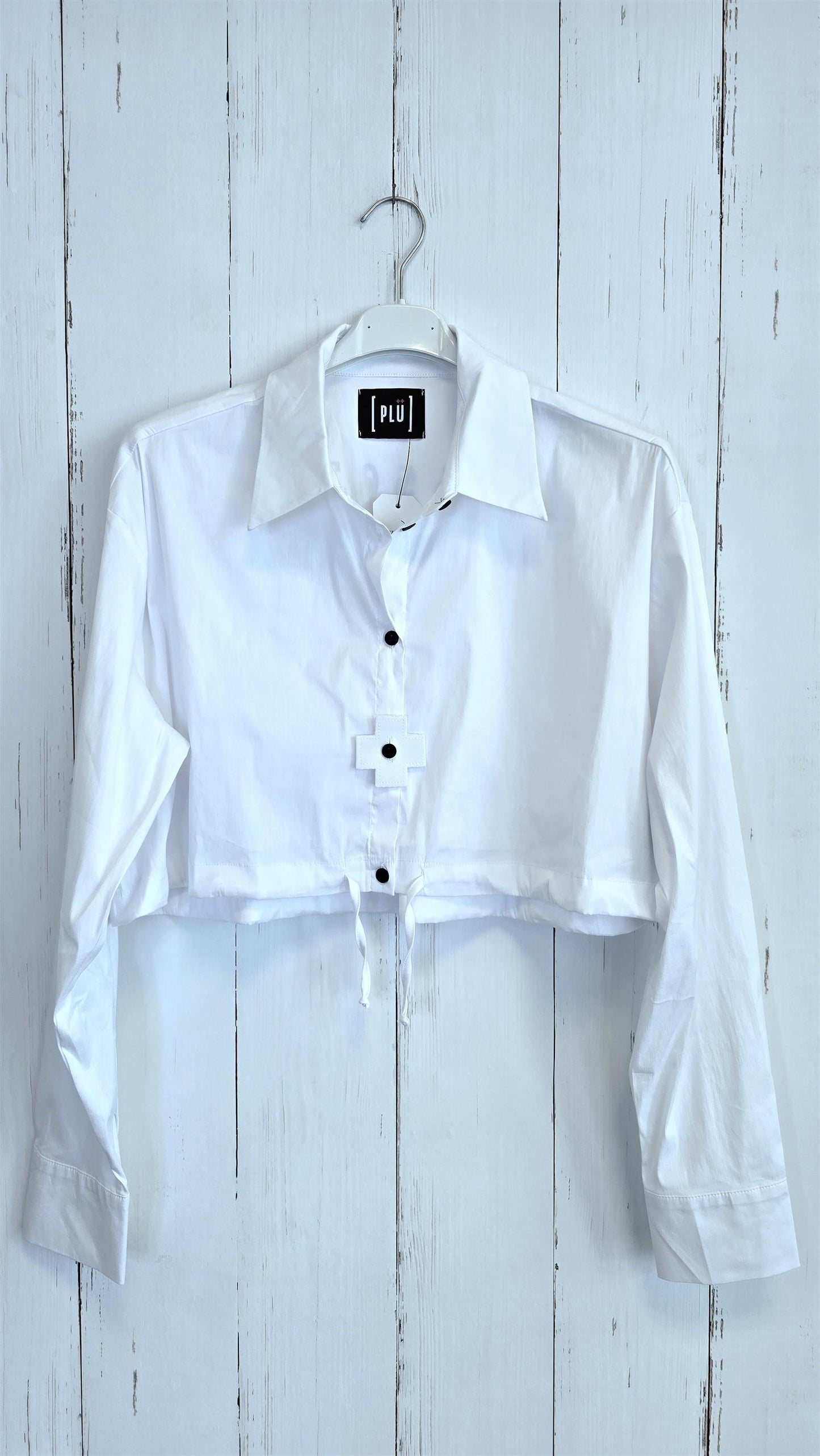 Boxed breeze shirt