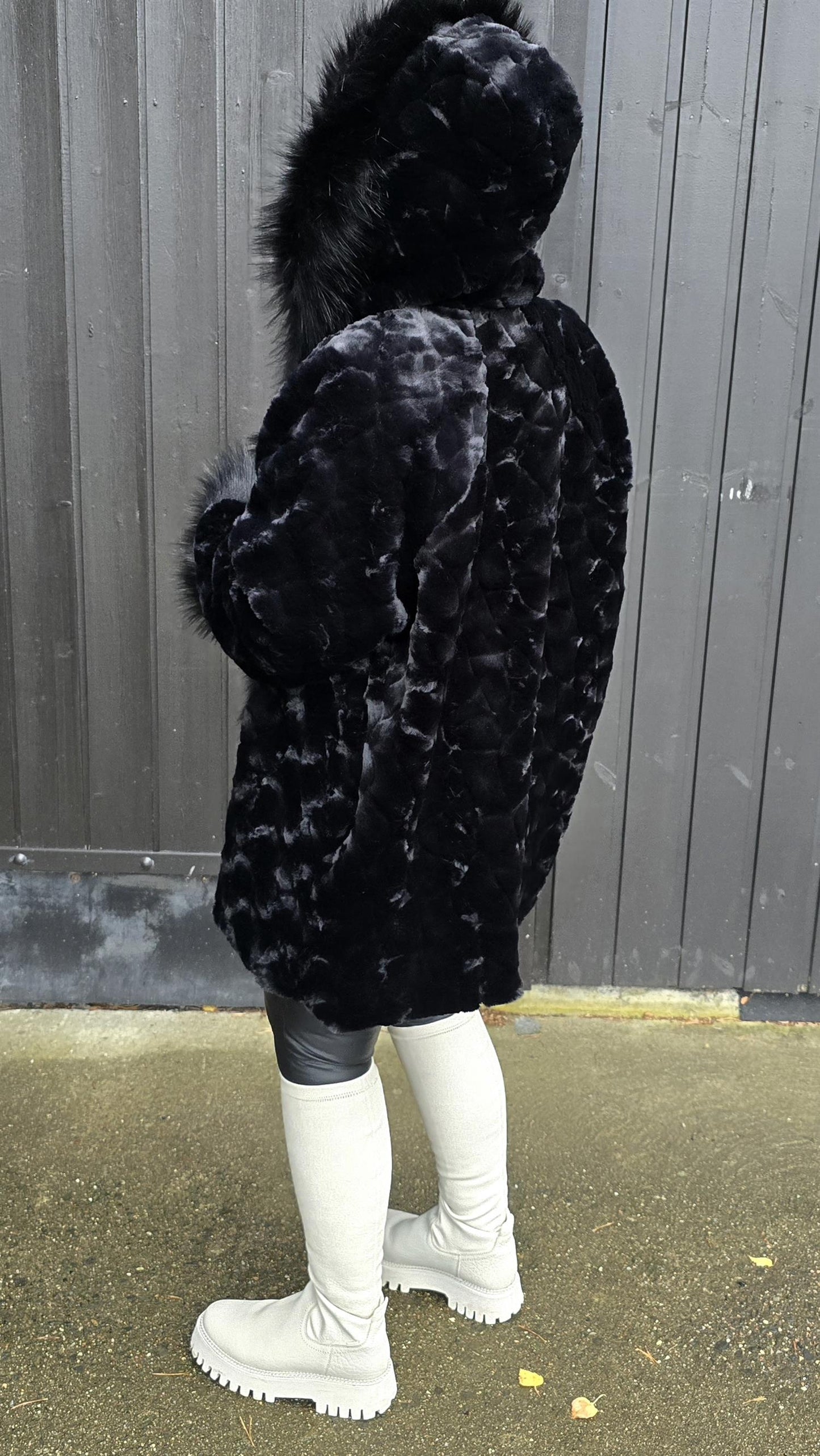 Bianca hette jakke med pels