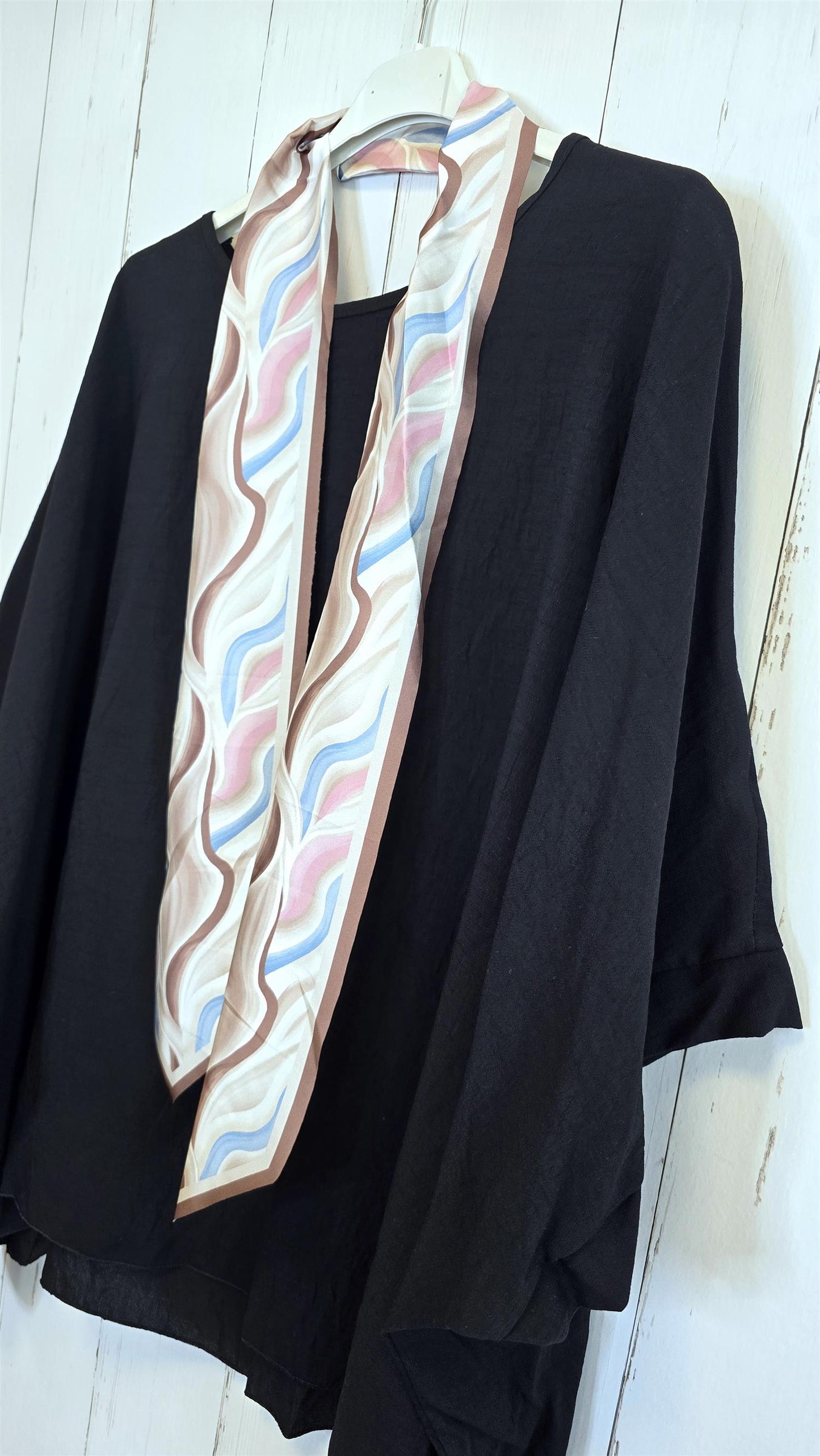 Poncho topp med skjerf svart
