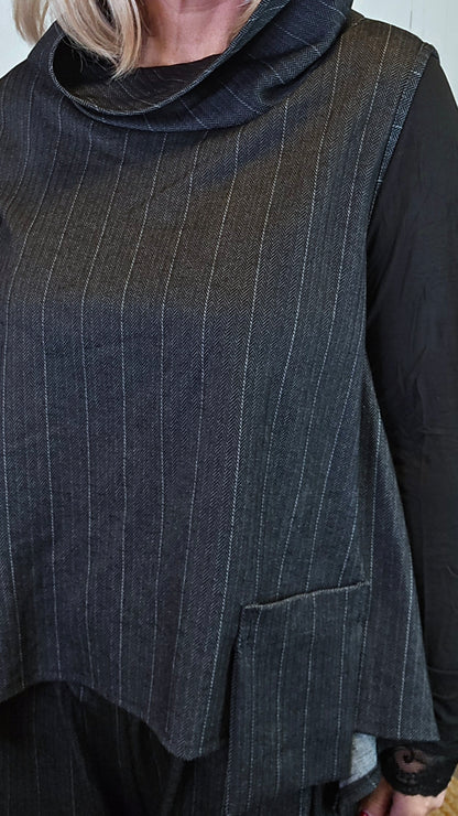 Clara vesttopp med fiskebeinsmønster