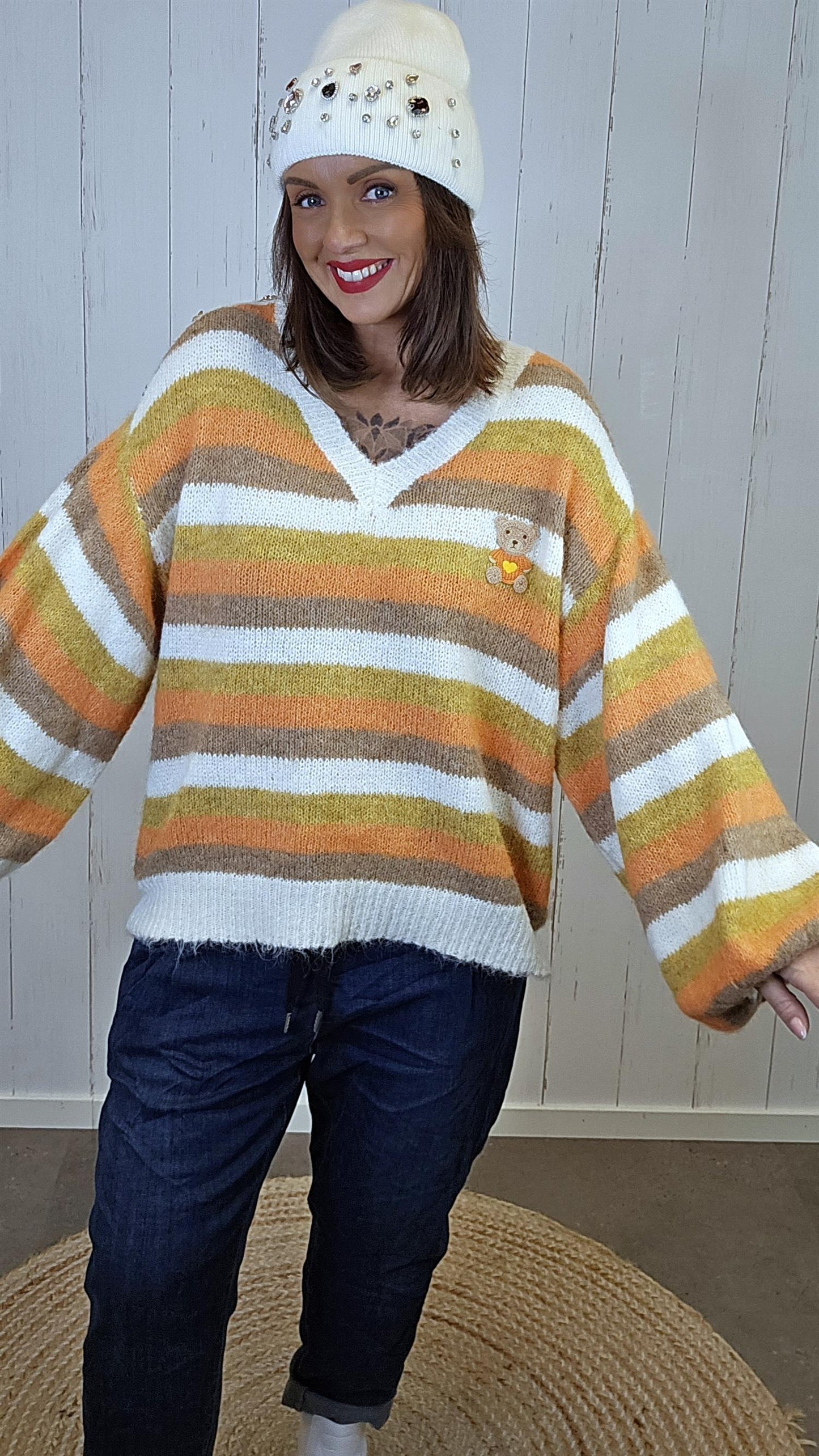 Stripet strikkegenser med teddy