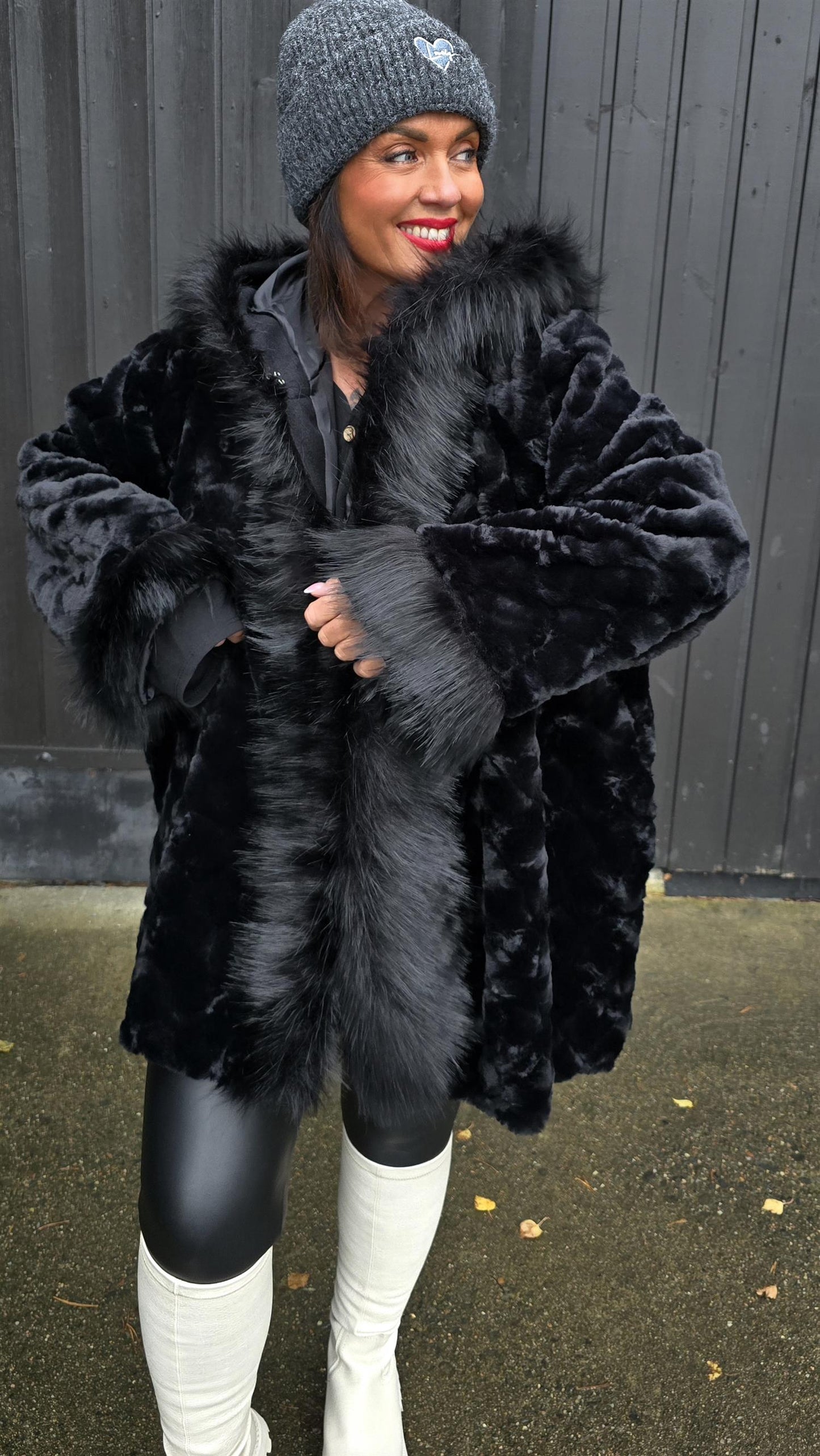 Bianca hette jakke med pels