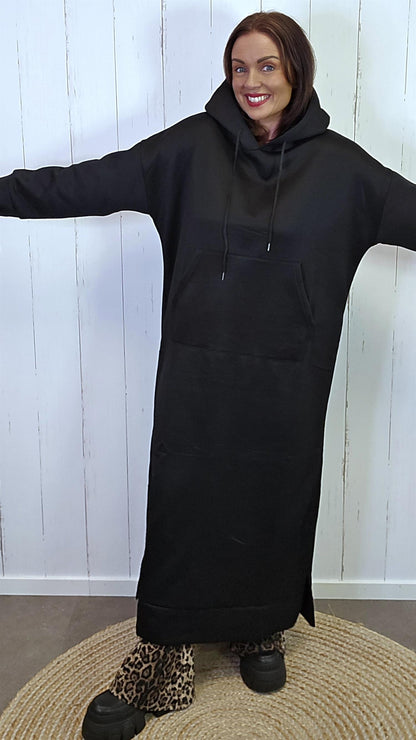 Lina hette kjole svart