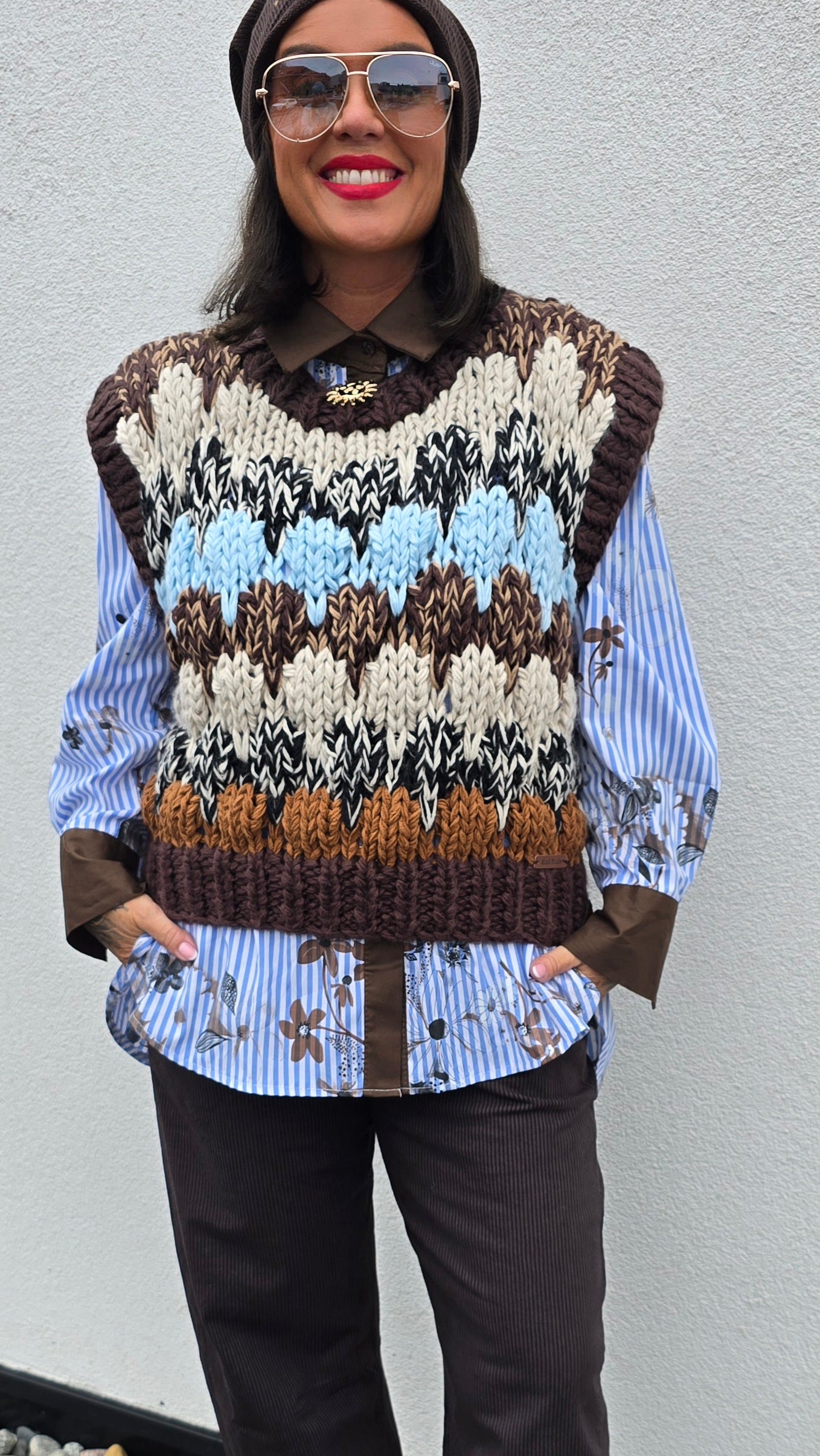 Lovena strikket vest brun