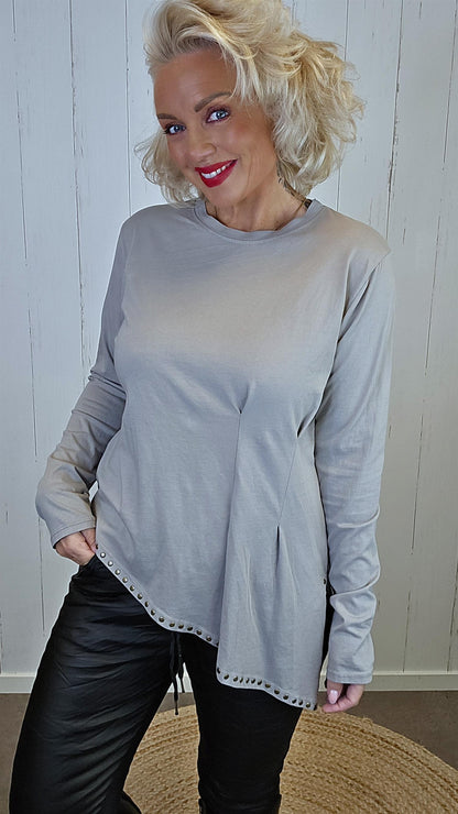 Tina topp med nagler Taupe