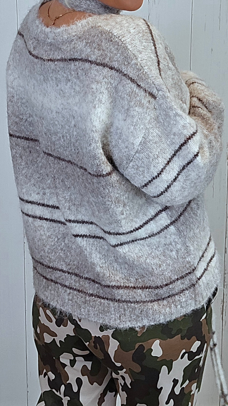 Iben strikketgenser med belte Beige