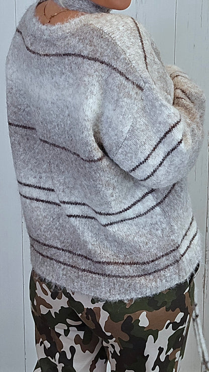 Iben strikketgenser med belte Beige