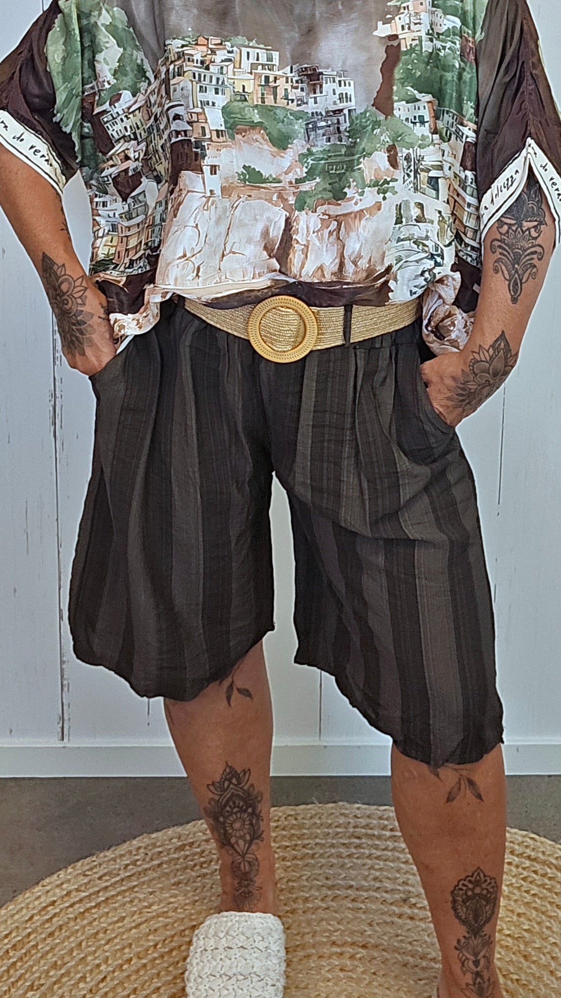 Løse shorts med belte brun