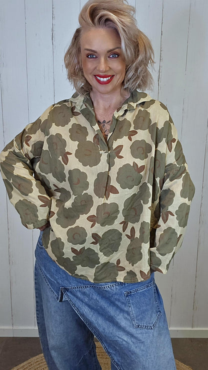 Zoe bomullsbluse med blomsterprint