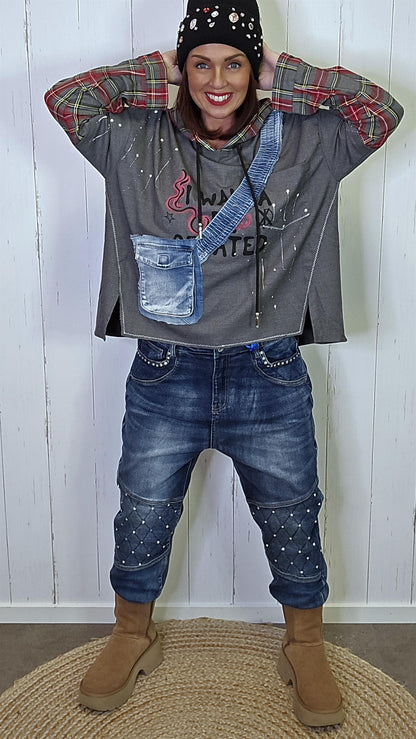 Oline mørkeblå jeans med perledetaljer