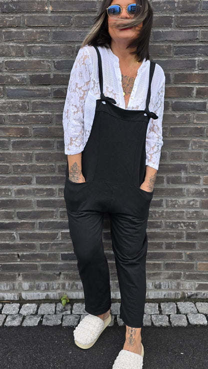 Katja jumpsuit svart