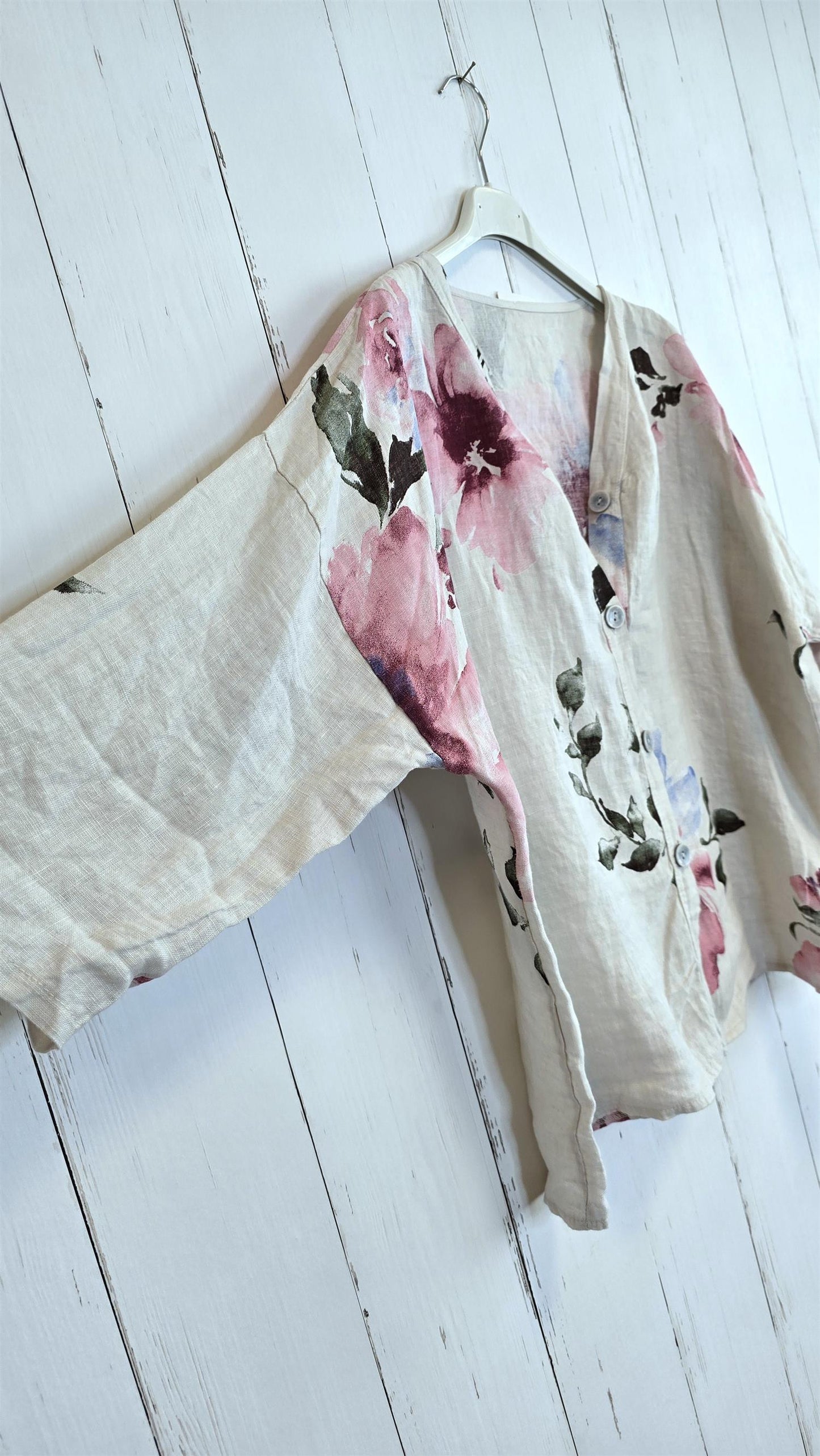 Line linskjorte med blomsterprint beige