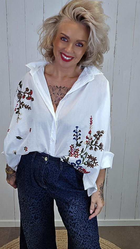 Talia skjorte med florale broderier