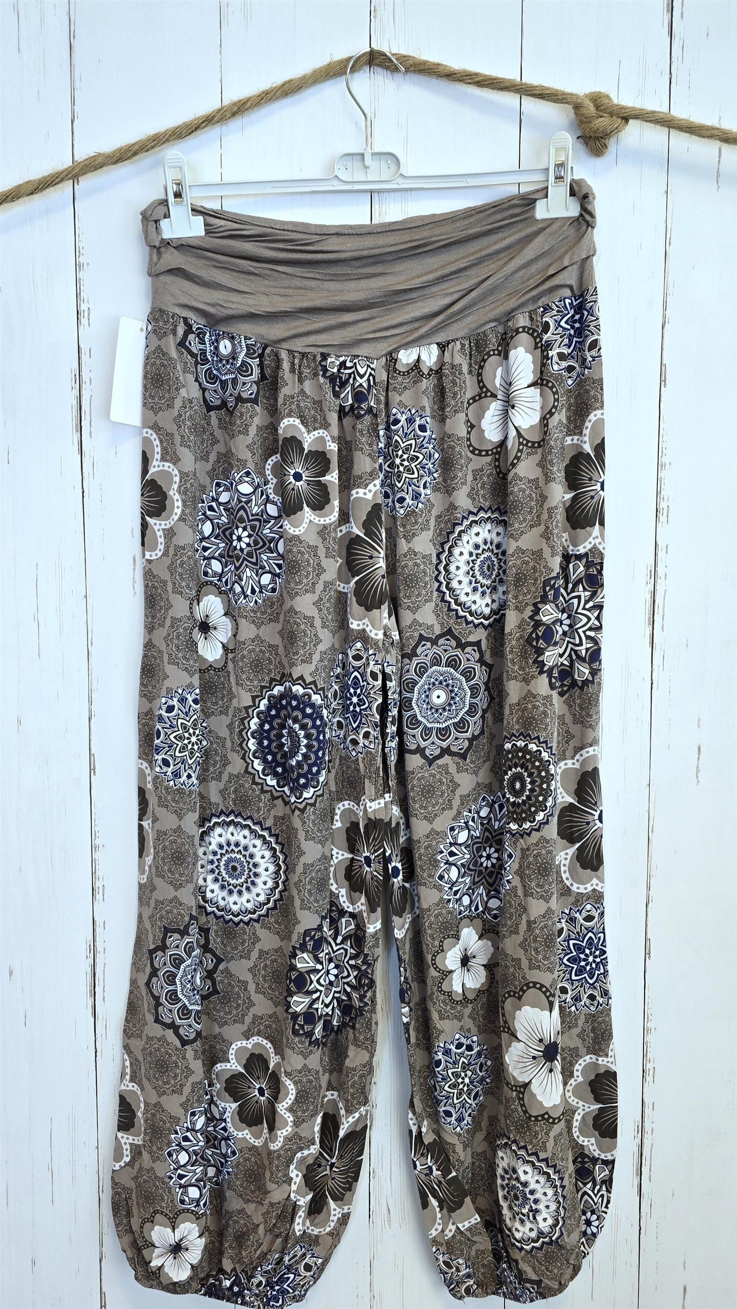 Henriette bukse med print taupe