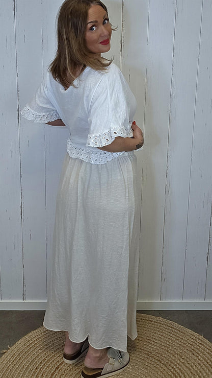 Gina skjørt med splitt Beige
