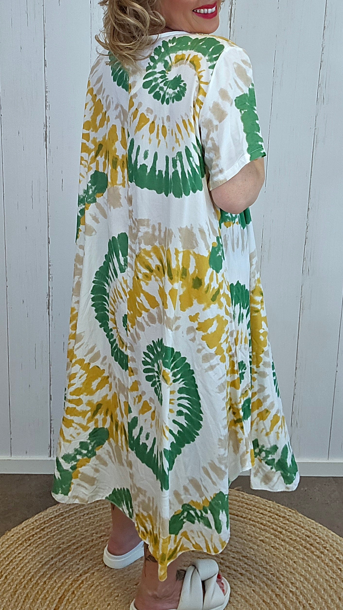 Vikie viskosekjole gul