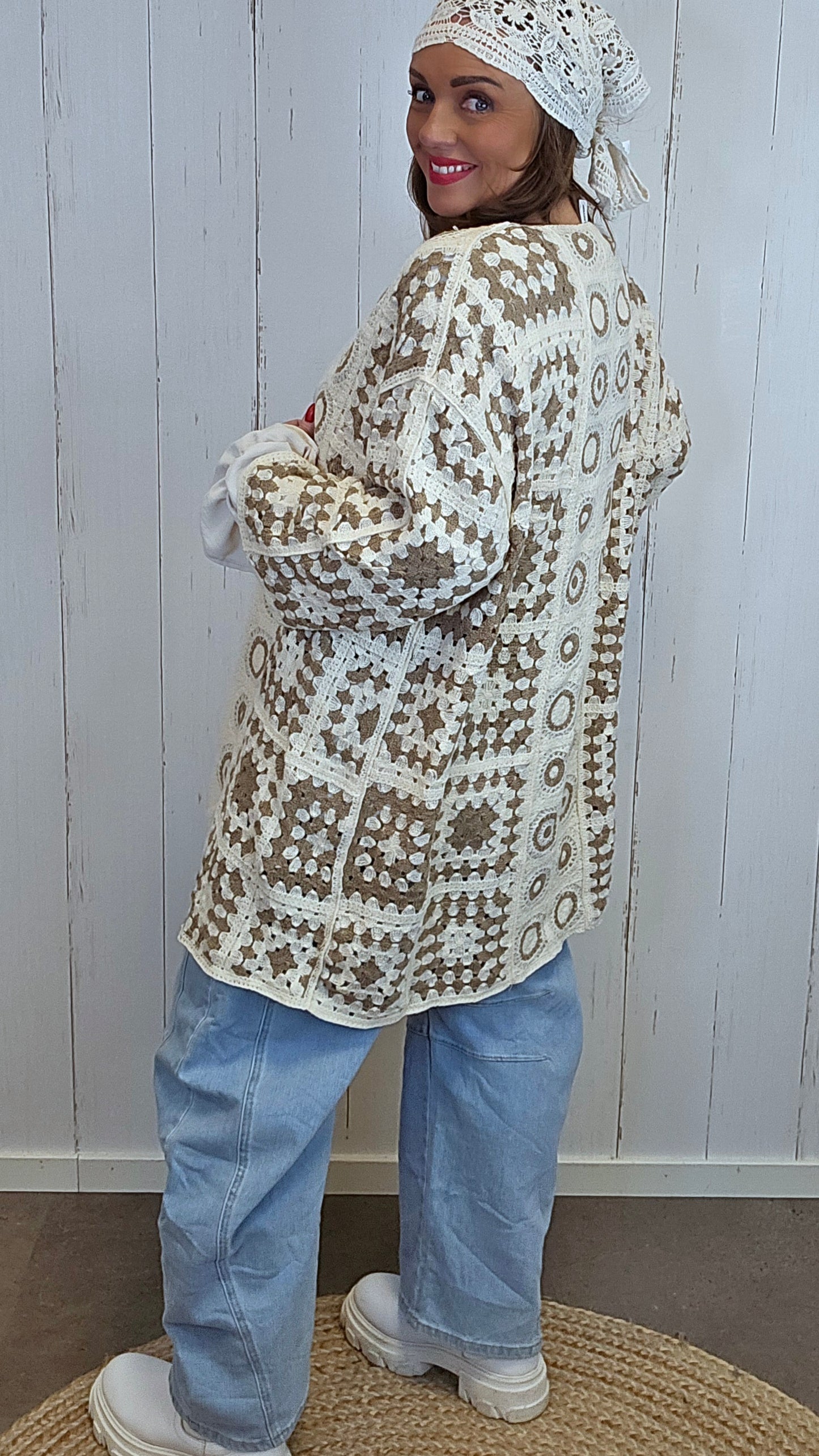Frida crochet jakke beige