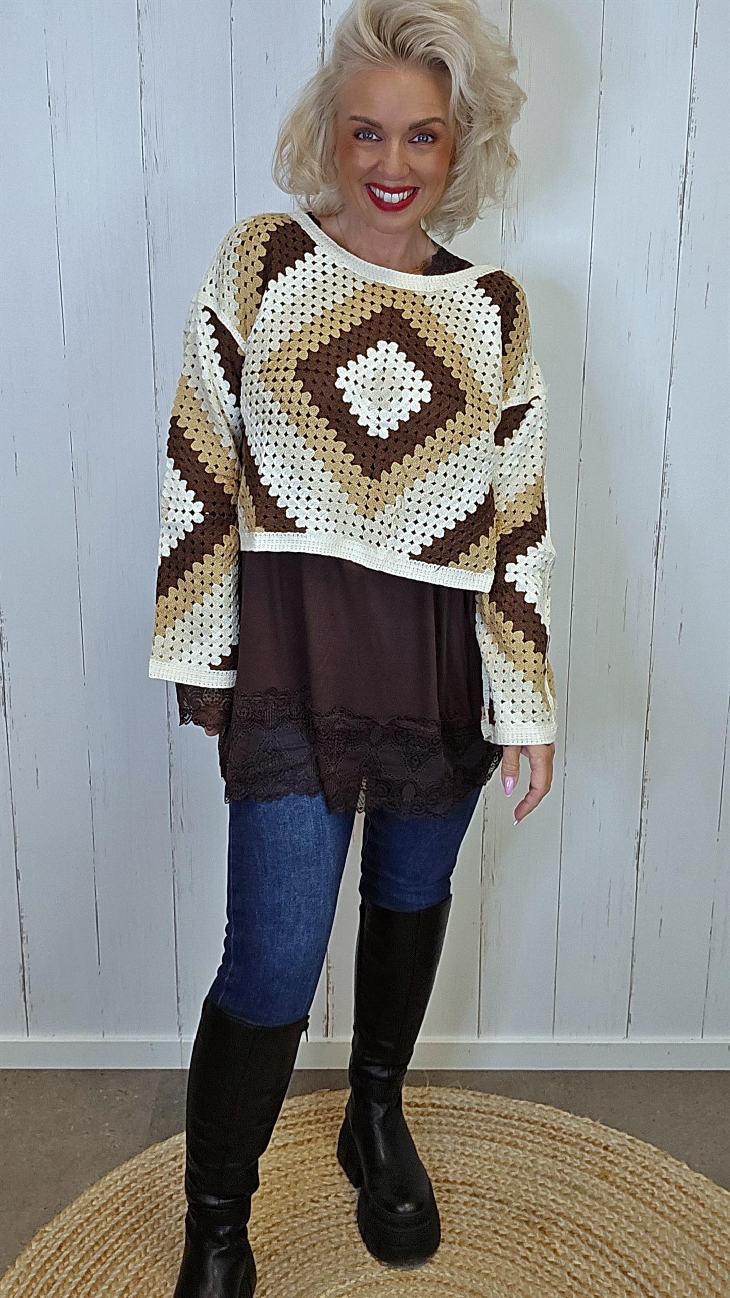 Helle heklet genser brun