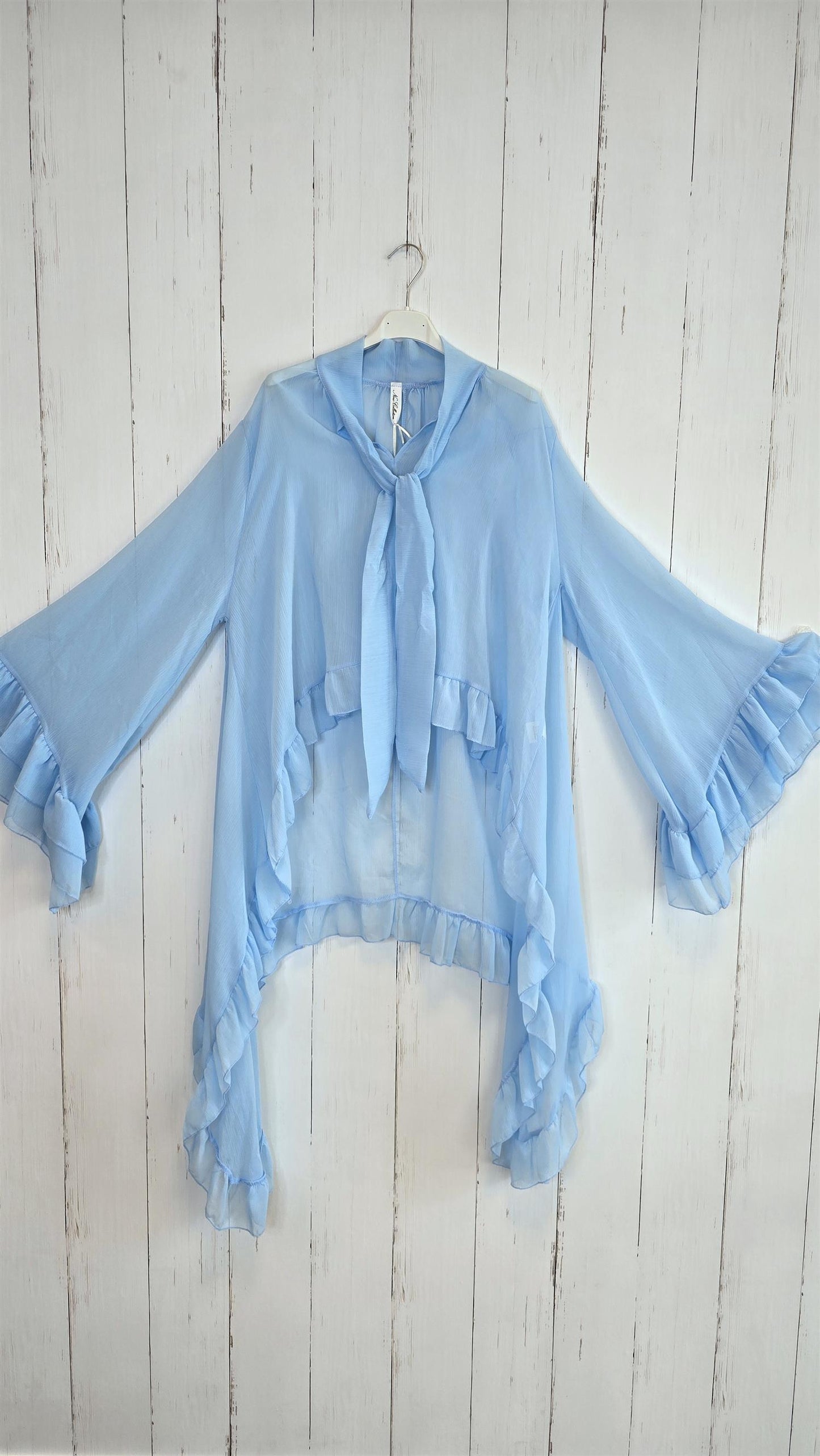 Elegant chiffontopp med volanger blå