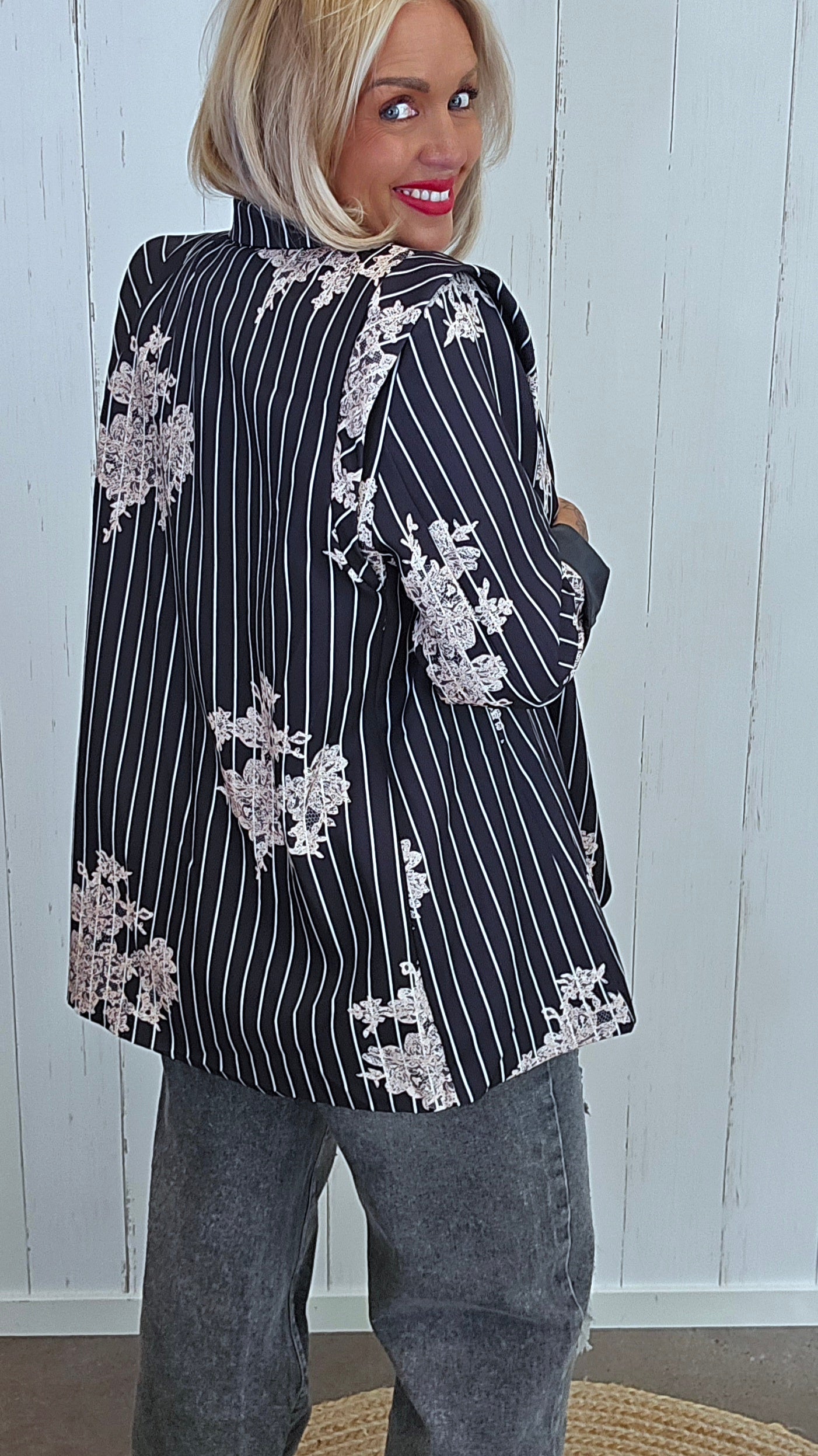 Asley blazer stripet svart
