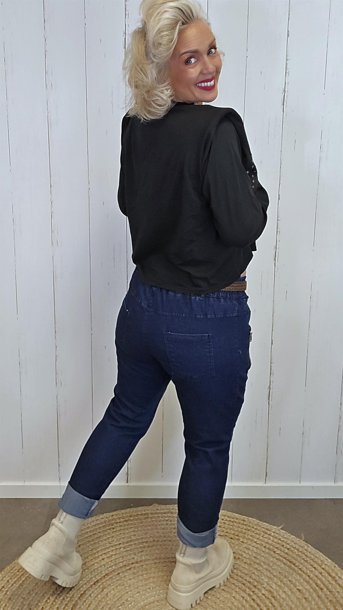 Wilma superstretch jeans med flettet belte