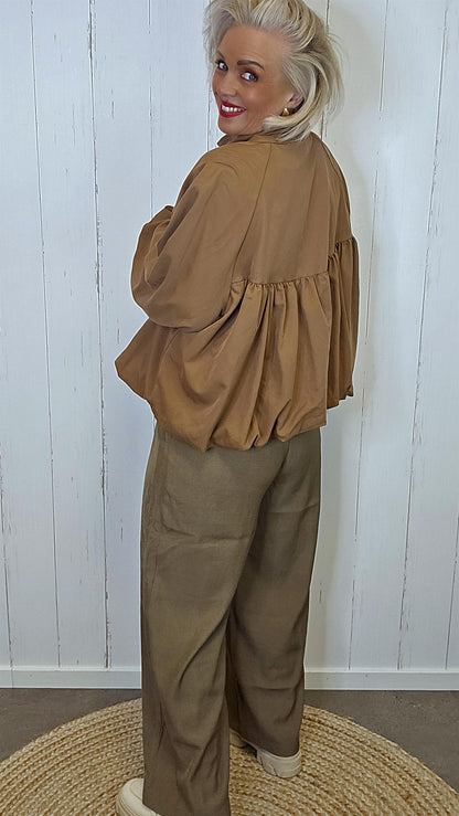Fia jakke camel