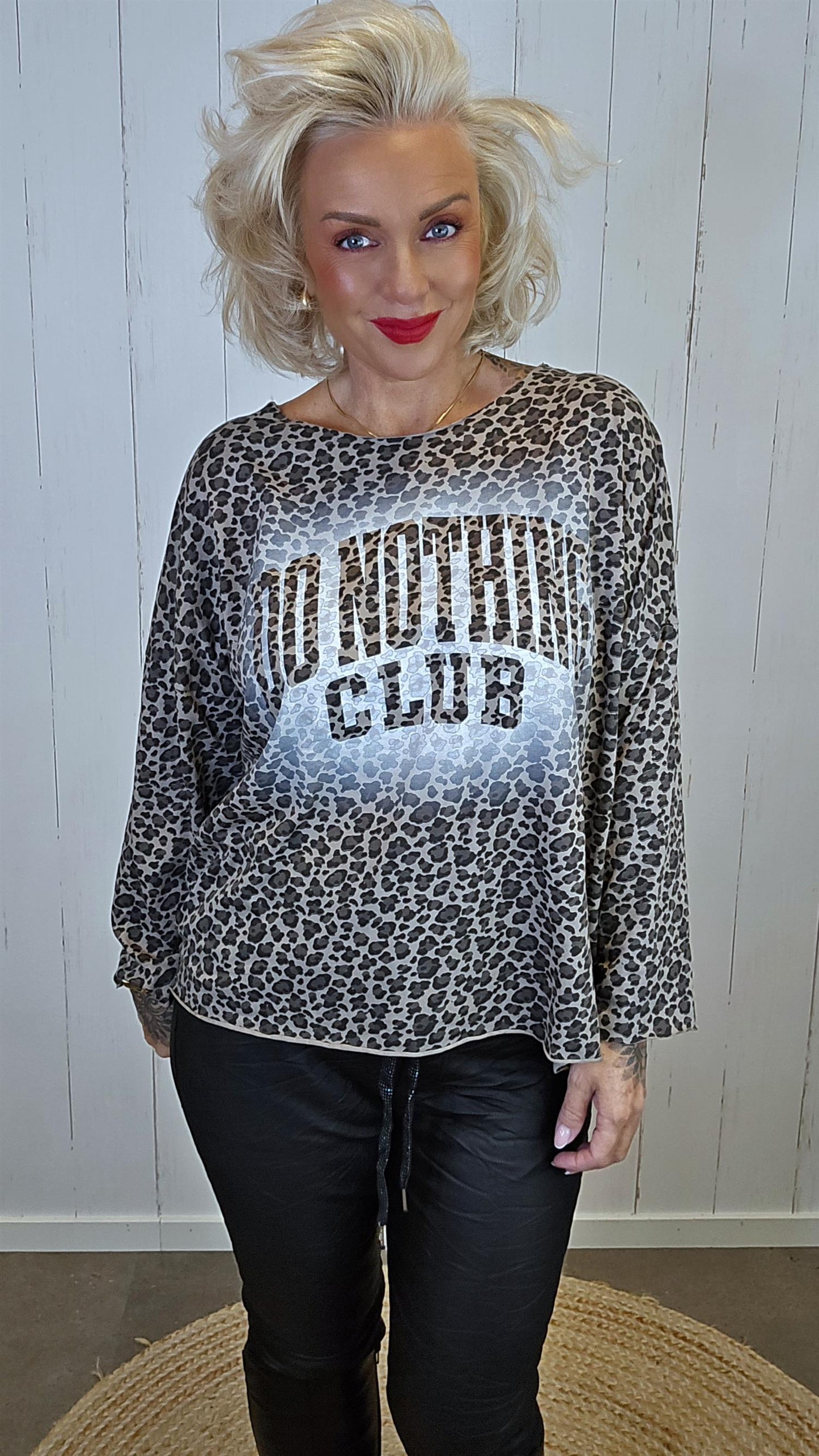 Do Nothing Club leo topp Taupe