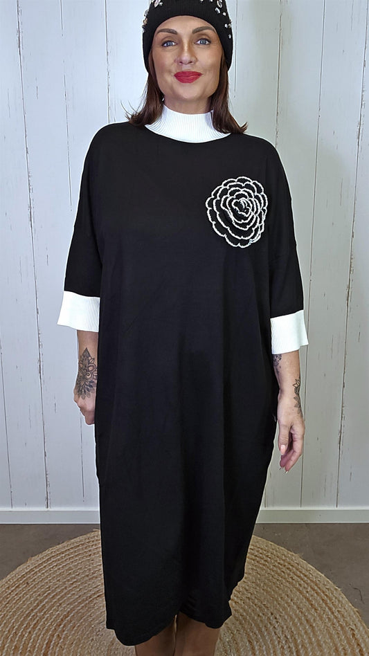 Sofie blomster strikkekjole svart