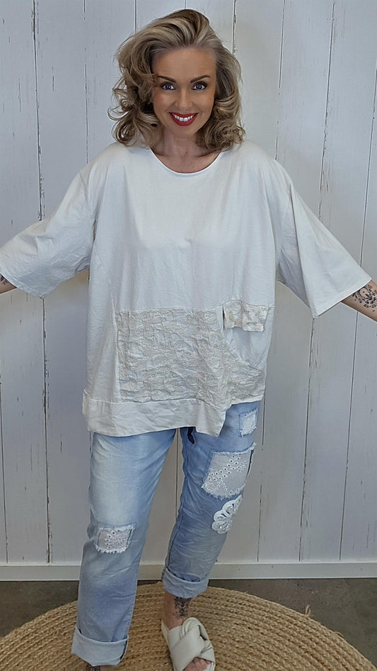 Lene topp med blondepanel beige