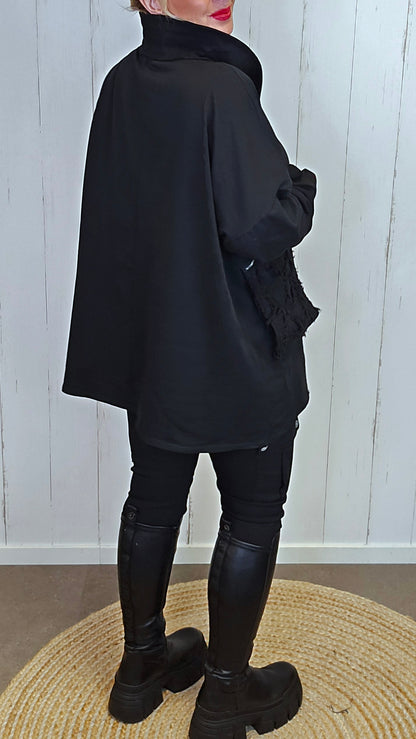 Nadja oversized tunikatopp med drapert hals og broderi