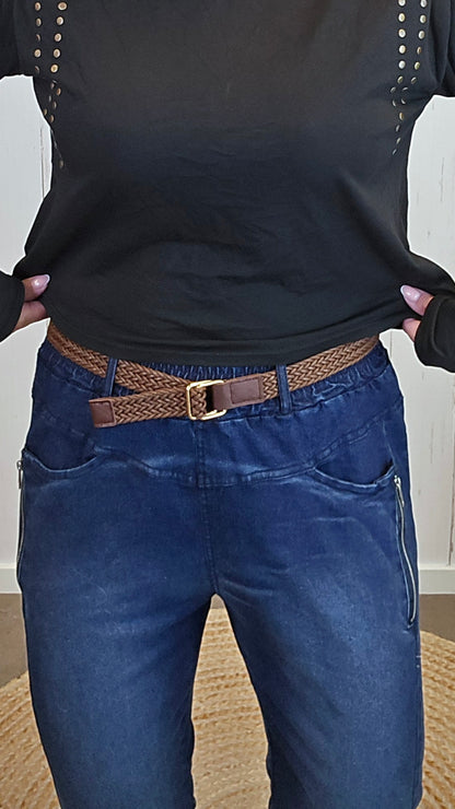 Wilma superstretch jeans med flettet belte