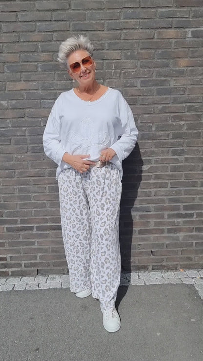 Leo bukse hvit med belte