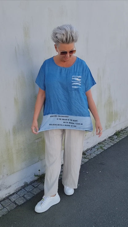 Sarah denim bluse med tekst