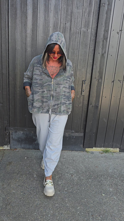 Camo hette jakke
