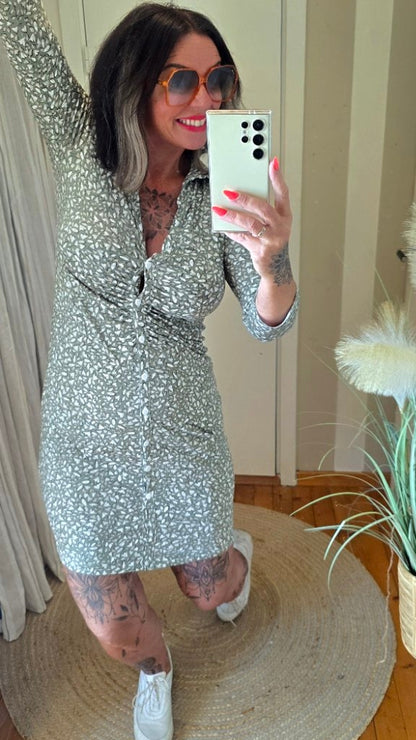 Clara kjole kaki