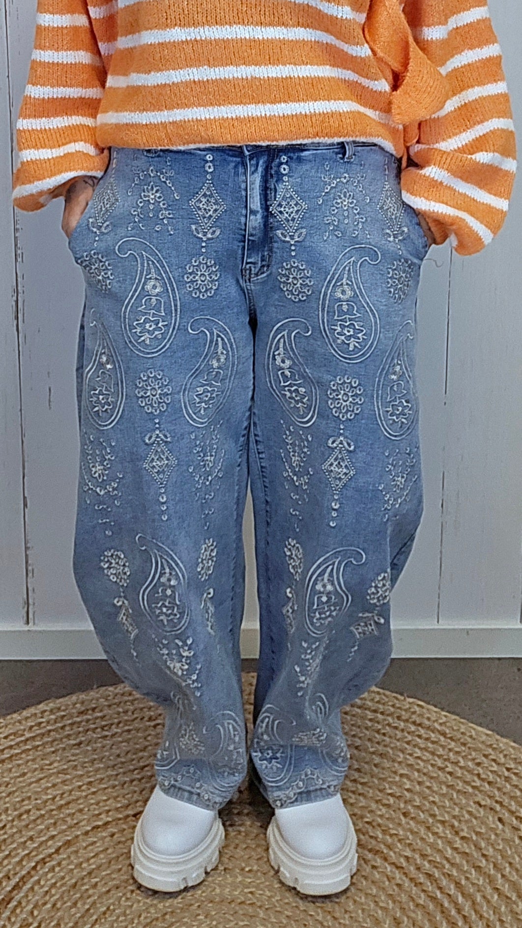 Kaja brodert barrel jeans