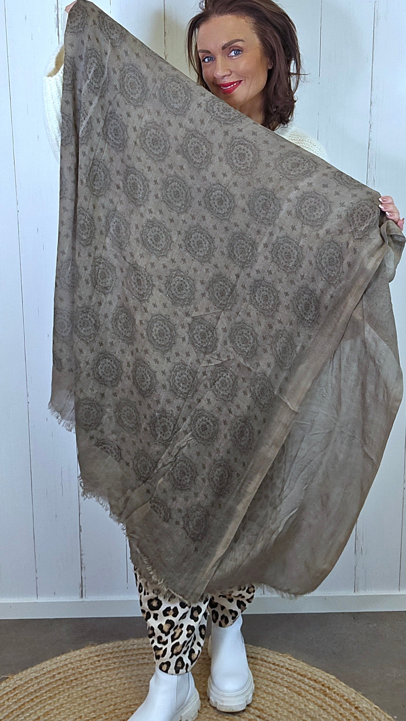 Belinda skjerf taupe